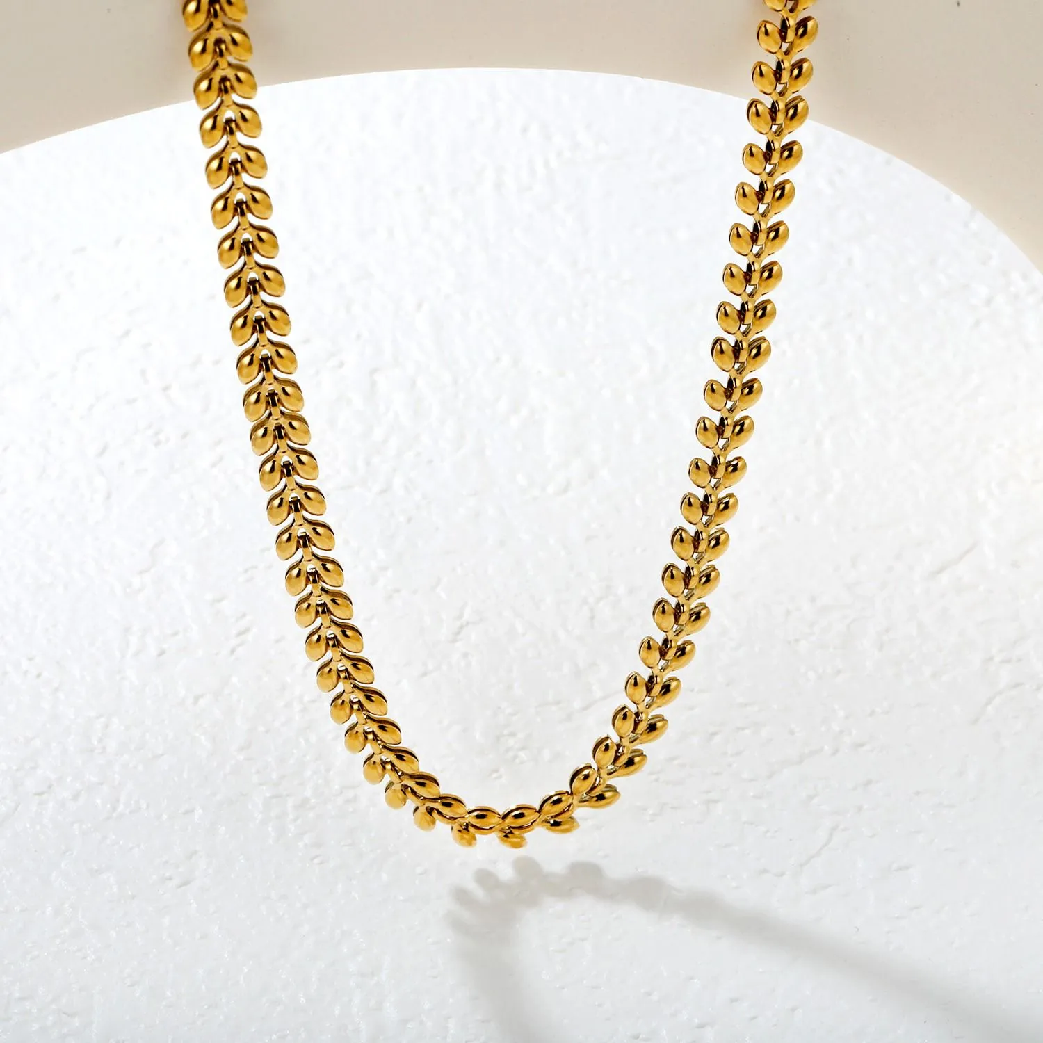Leafs necklaces